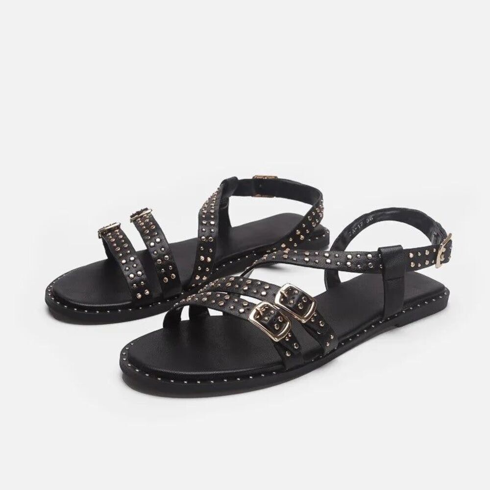 ✨ZARA RIVET STRAP BUCKLE CASUAL SZ 40 SANDALS✨ - Picture 1 of 7